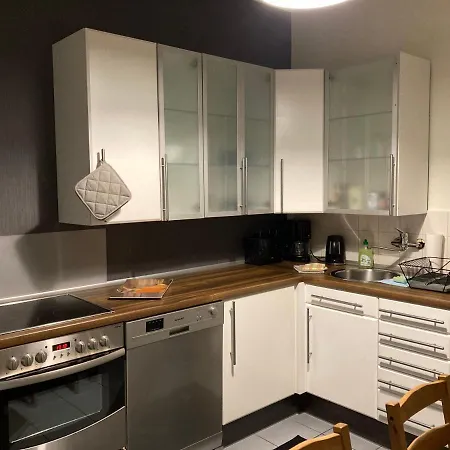 아파트 Gemutliche Ferienwohnung *
