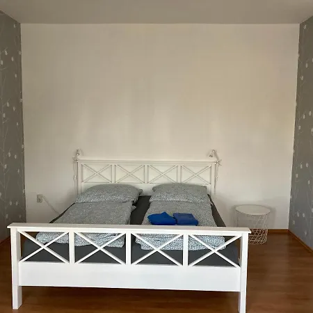 Gemutliche Ferienwohnung 아파트 *
